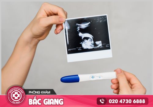 thử que 2 vạch siêu âm chưa thấy thai