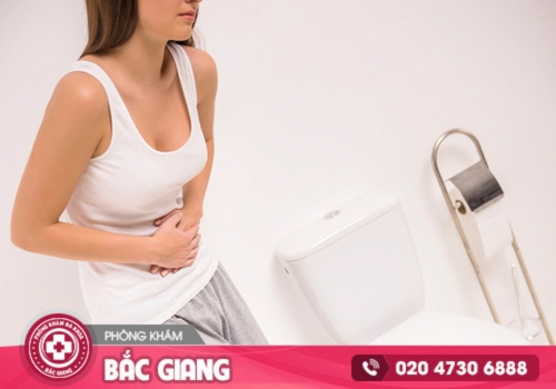 Tiểu ra mủ ở nữ giới là dấu hiệu cảnh báo bệnh gì?